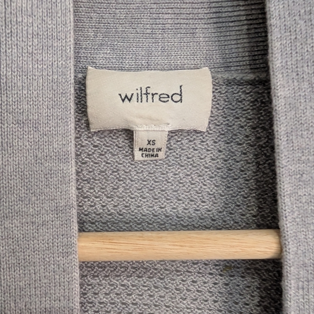 ARITZIA Wilfred Gray light weight Cashmere Blend Cardigan Sweater XS - Picture 3 of 9